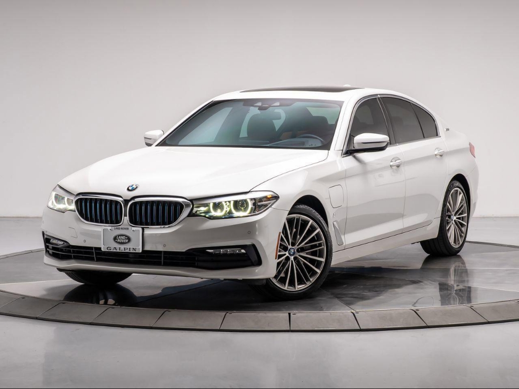 2018 BMW 5-Series iPerformance