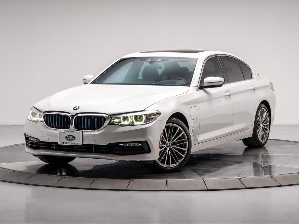 2018 BMW 5-Series iPerformance