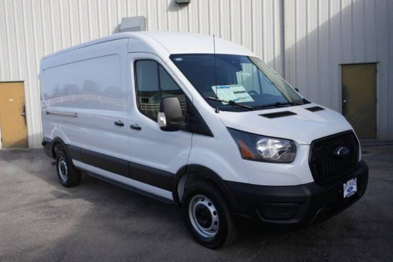 2025 Ford Transit Cargo Van Base