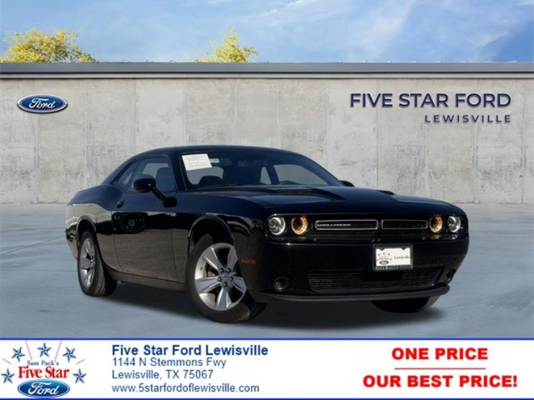 2023 Dodge Challenger SXT