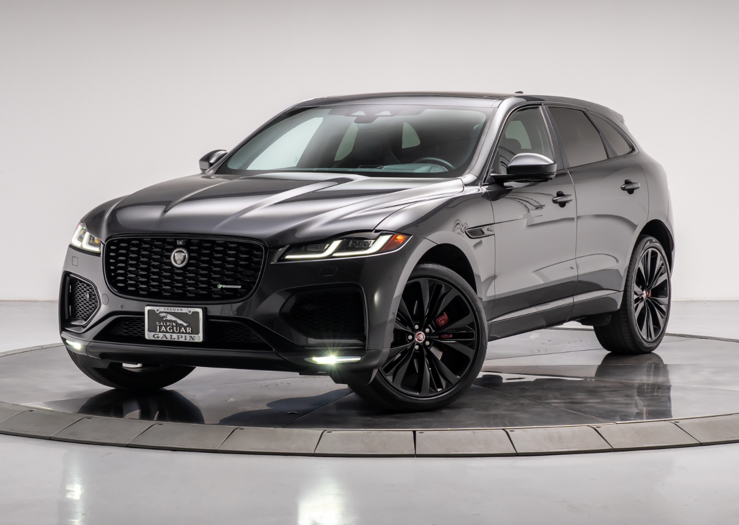 2021 Jaguar F-Pace R-Dynamic S