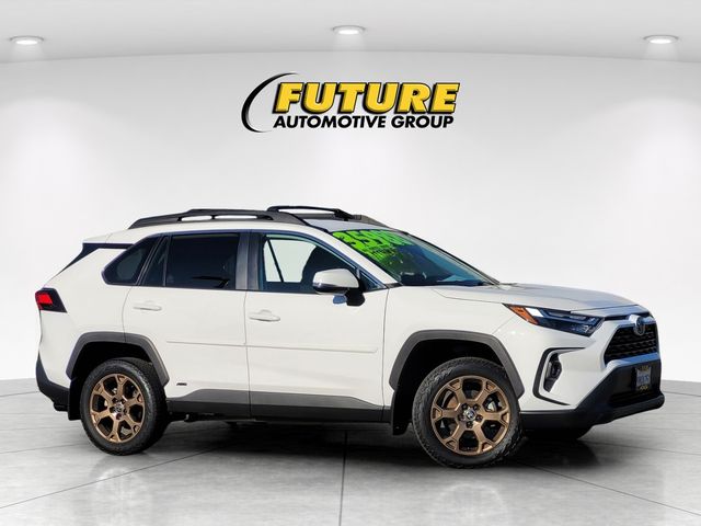 2023 Toyota RAV4 Hybrid Woodland Edition