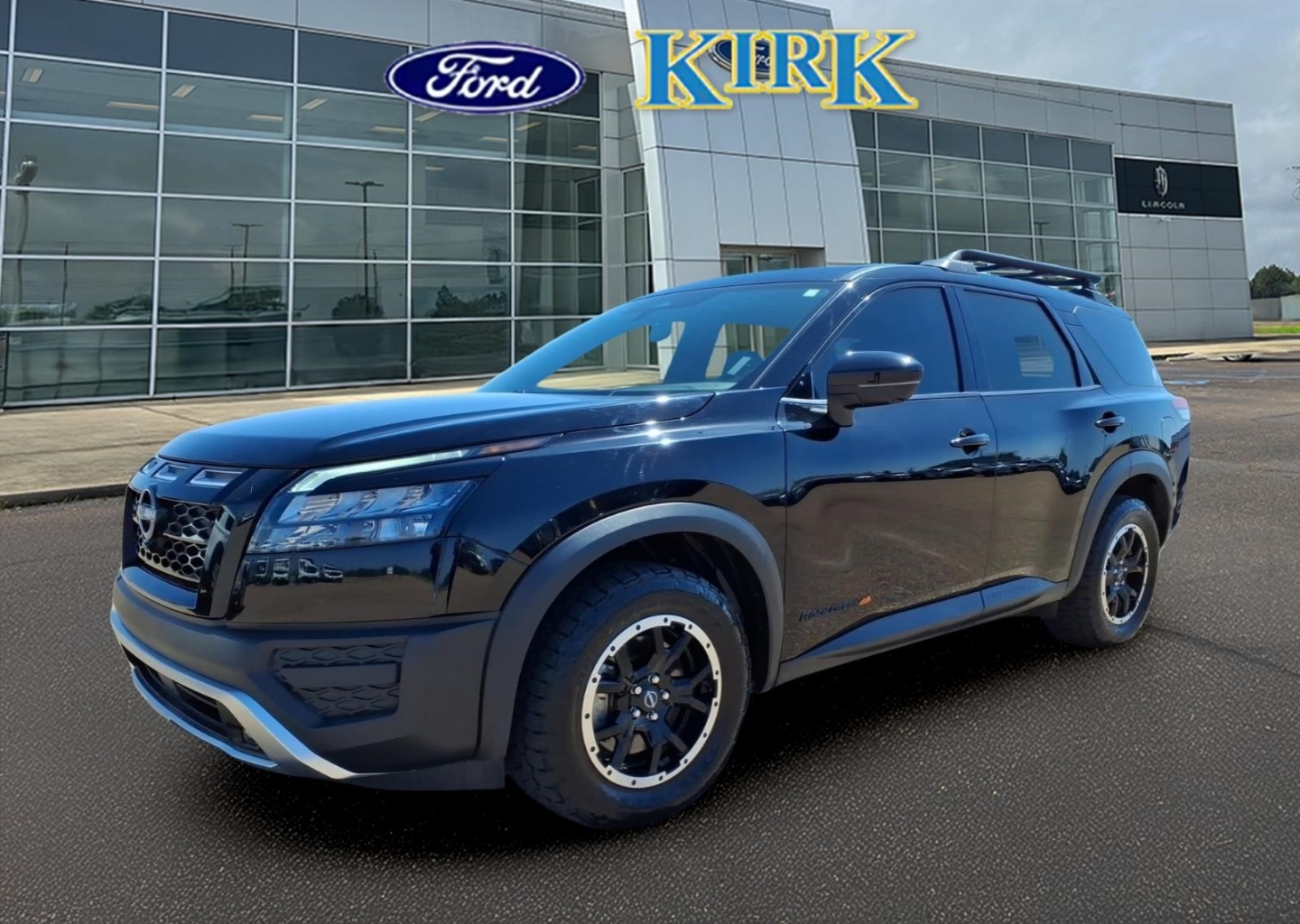 2023 Nissan Pathfinder Rock Creek 4WD's photo