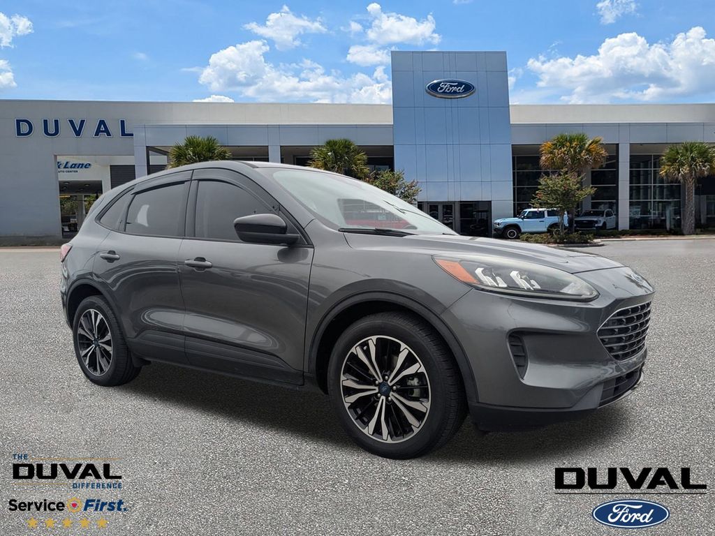 2021 Ford Escape SE Hybrid