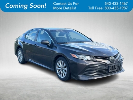 2018 Toyota Camry LE SEDAN