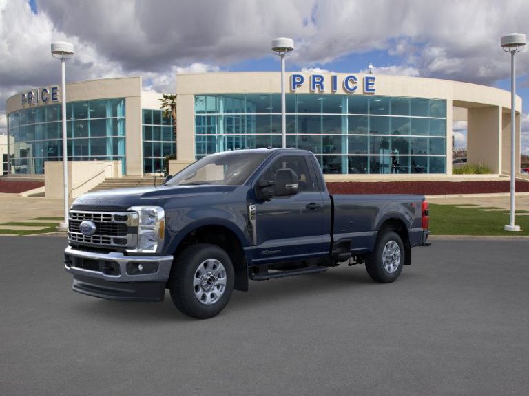 2025 Ford Super Duty F-250® XLT
