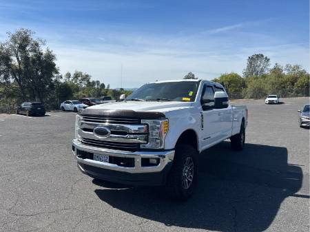2017 Ford Super Duty F-350 SRW Pickup LARIAT
