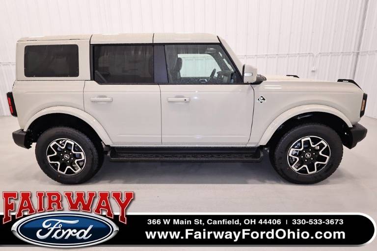 2025 Ford Bronco Outer Banks