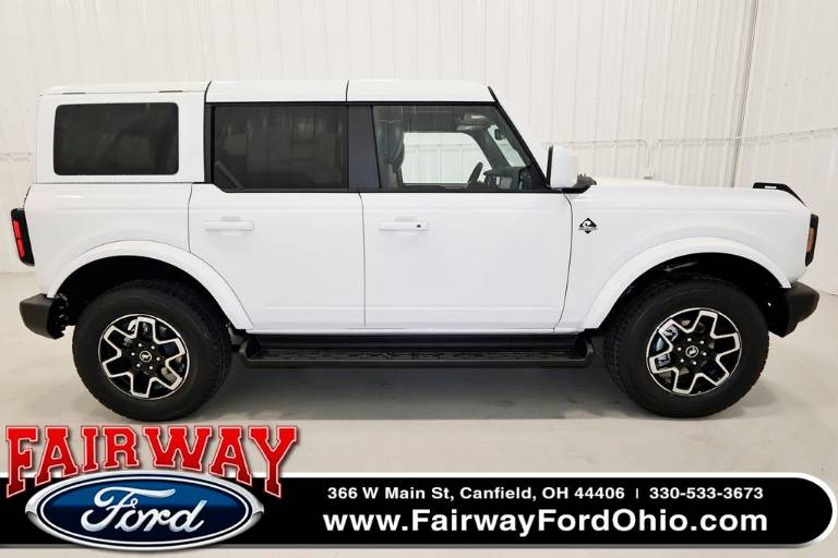 2025 Ford Bronco Outer Banks