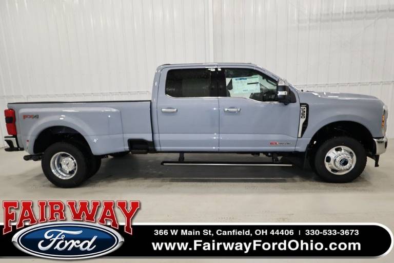 2025 Ford F-350SD LARIAT DRW