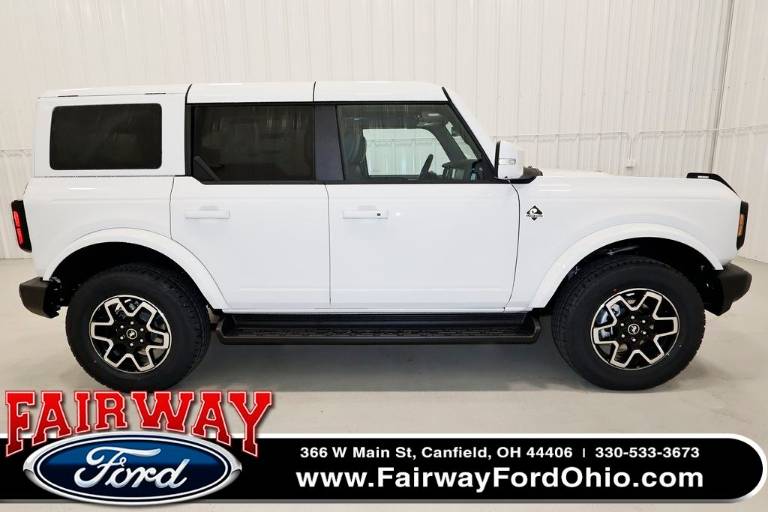 2025 Ford Bronco Outer Banks