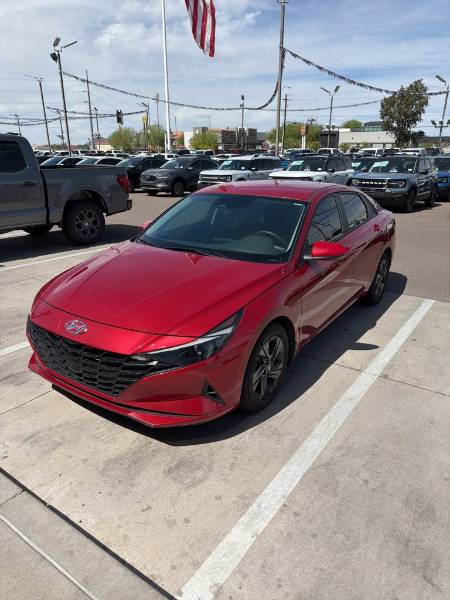 2022 Hyundai Elantra SEL