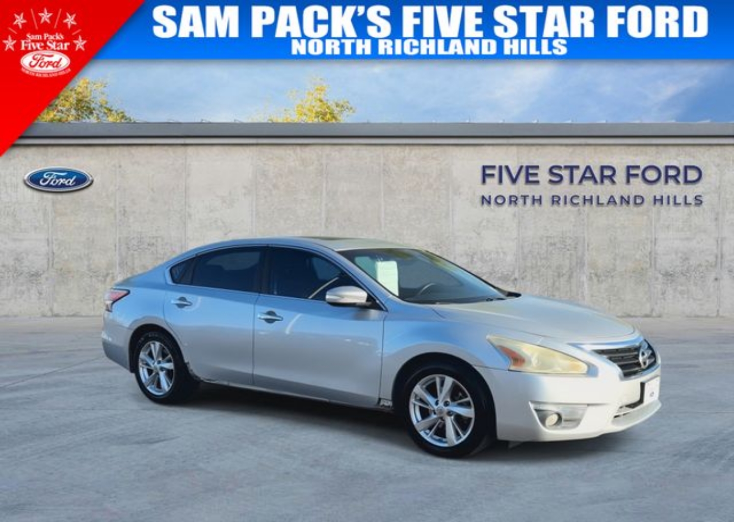 Used 2014 Nissan Altima SV with VIN 1N4AL3AP3EC420937 for sale in North Richland Hills, TX