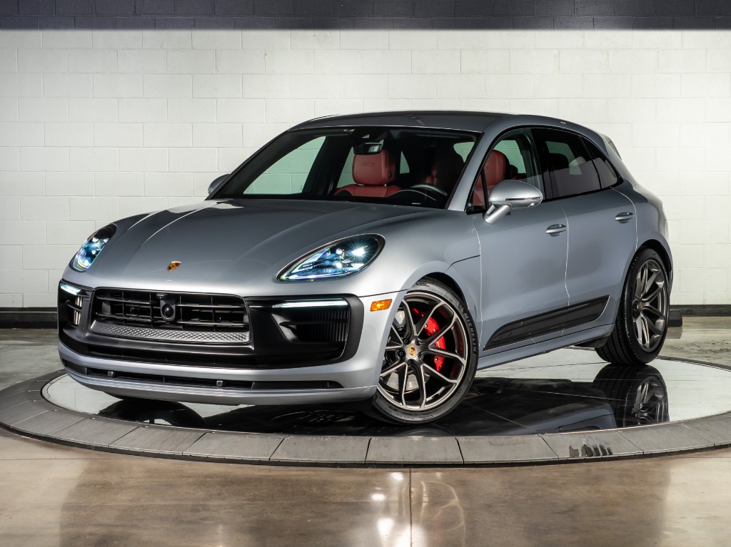 2026 Porsche Macan GTS