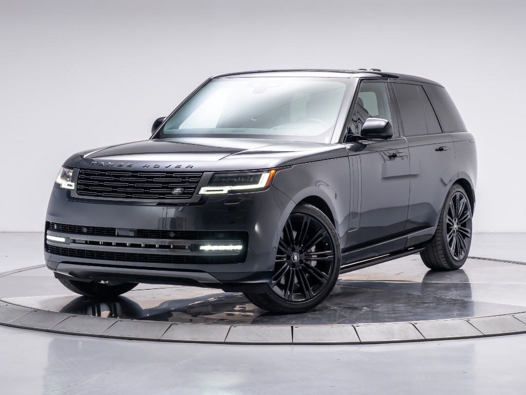 2024 Land Rover Range Rover P530 SE