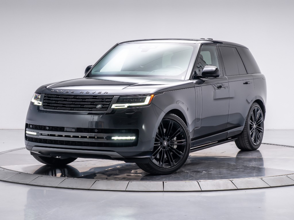 2024 Land Rover Range Rover P530 SE