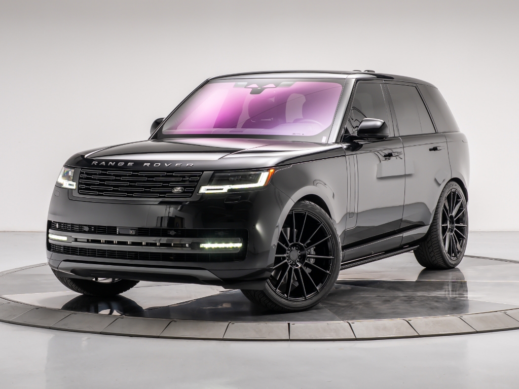 2023 Land Rover Range Rover P530 SE