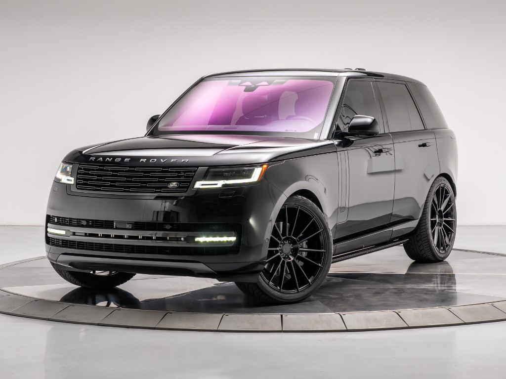 2023 Land Rover Range Rover P530 SE