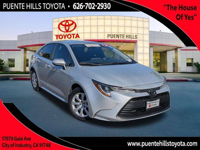 2025 Toyota Corolla LE