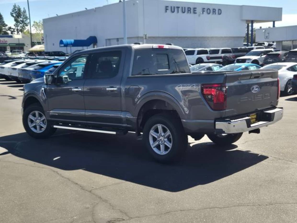 2025 Ford F-150 Lariat - Photo 6