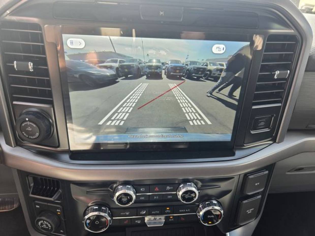 2025 Ford F-150 Lariat - Photo 19