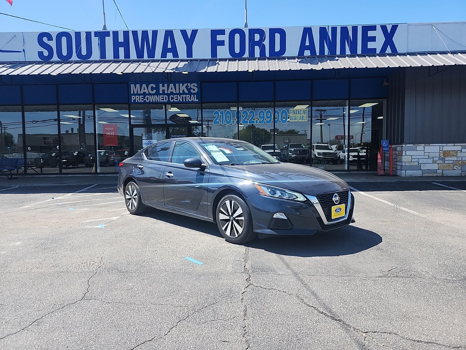 2022 Nissan Altima SV