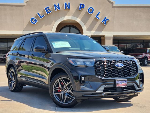 Used 2025 Ford Explorer ST-Line