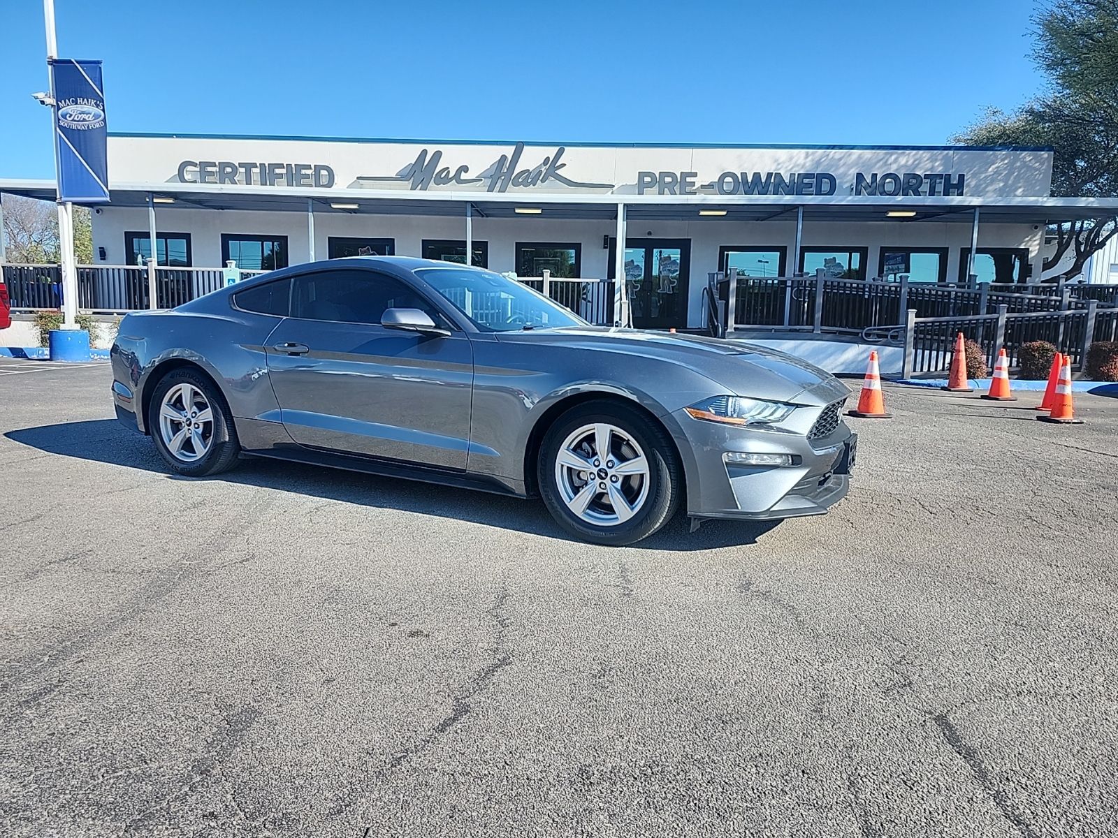 2022 Ford Mustang EcoBoost