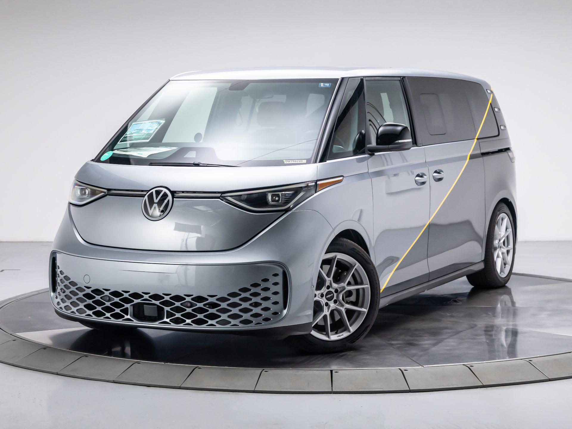 New 2025 Volkswagen ID. Buzz PRO S