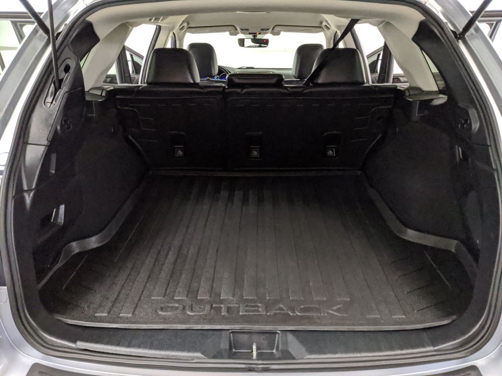 2019 Subaru Outback Limited - Photo 19