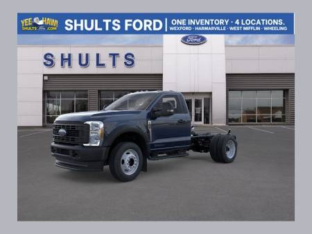 2025 Ford F-550SD XL