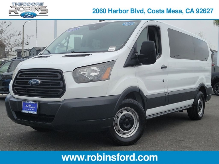 2017 Ford Transit-150 XL