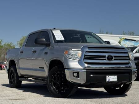 2016 Toyota Tundra SR5