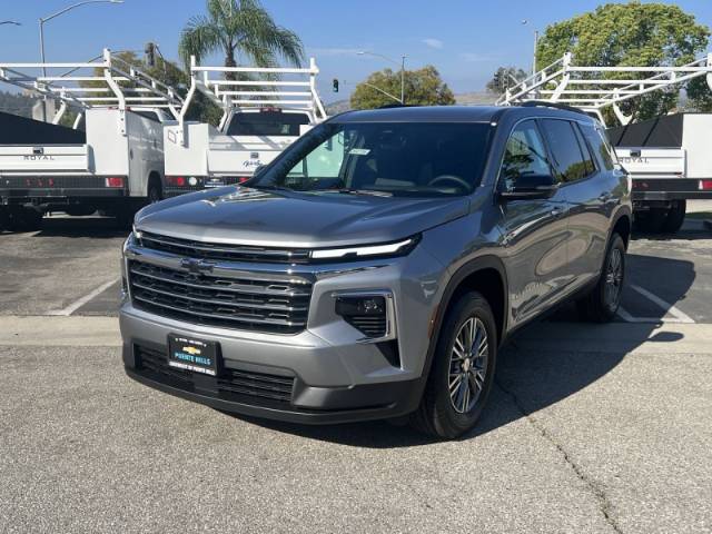 2026 Chevrolet Traverse FWD LT