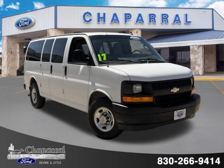 2017 Chevrolet Express Passenger LS