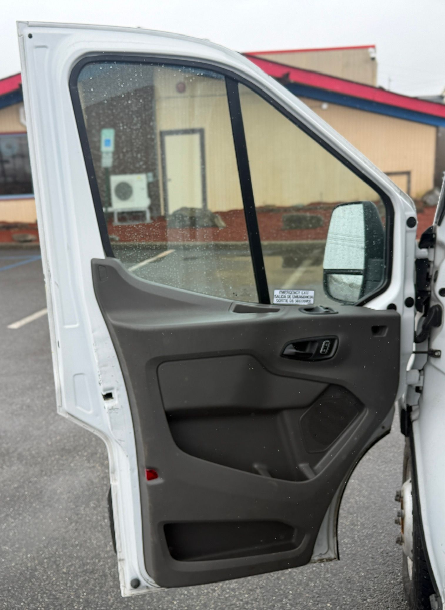 2023 Ford Transit Passenger Van XL - Photo 16