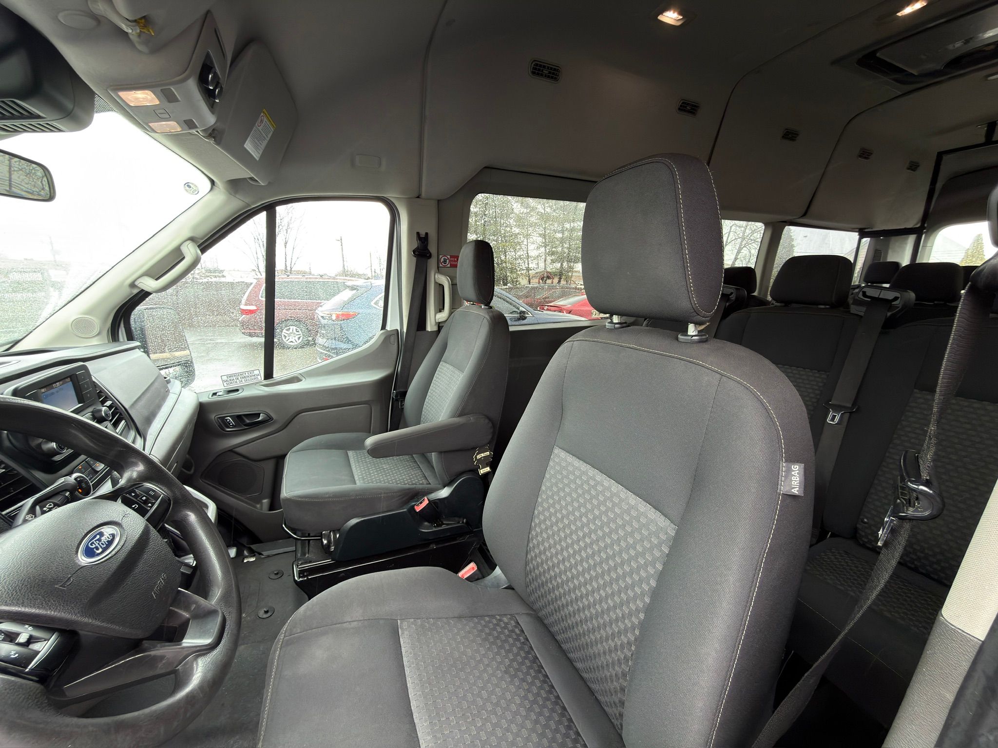 2023 Ford Transit Passenger Van XL - Photo 18