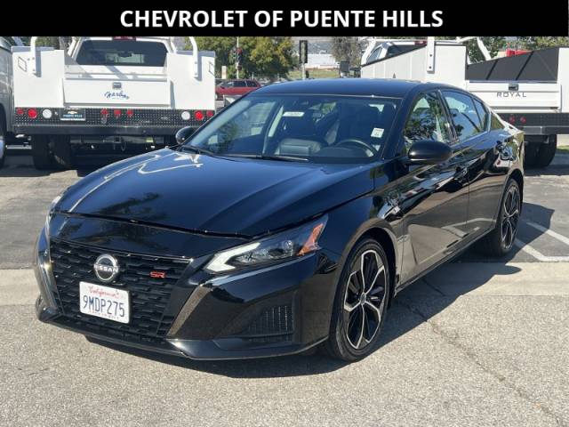 2025 Nissan Altima SR