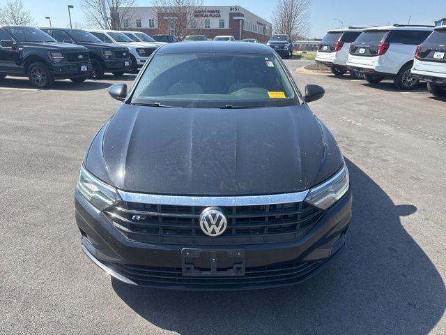 Used 2021 Volkswagen Jetta R-Line with VIN 3VWC57BU8MM088271 for sale in Kansas City
