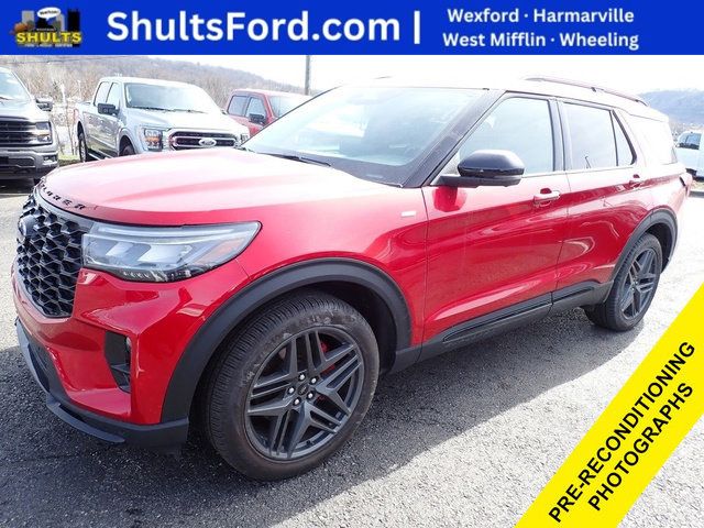 Used 2025 Ford Explorer ST-Line