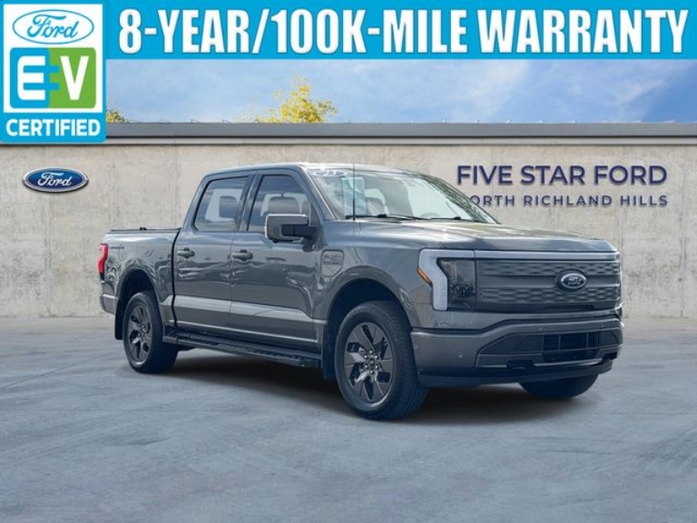 2023 Ford F-150 Lightning LARIAT