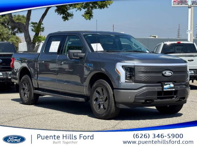 2025 Ford F-150 Lightning Flash