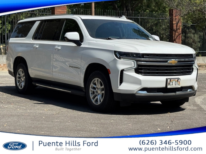 2021 Chevrolet Suburban 2WD 1500 LT's photo