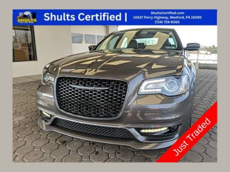 2023 Chrysler 300 Touring