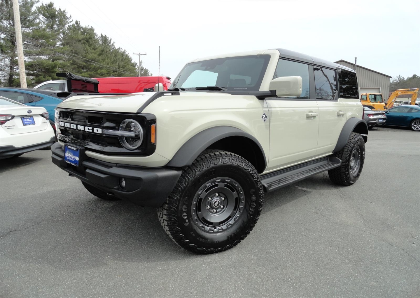 2025 Ford Bronco Outer Banks 4x4's photo