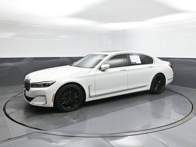 2022 BMW 7 Series 740I