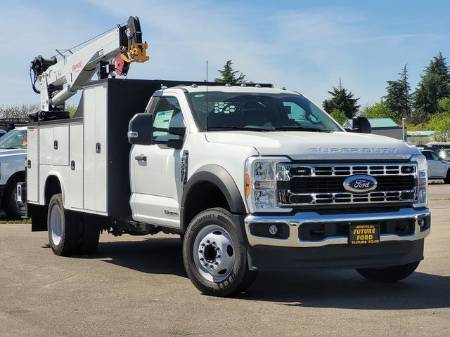 2025 Ford F-550SD XL
