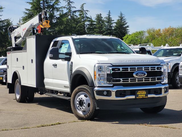 2024 Ford F-550SD XL