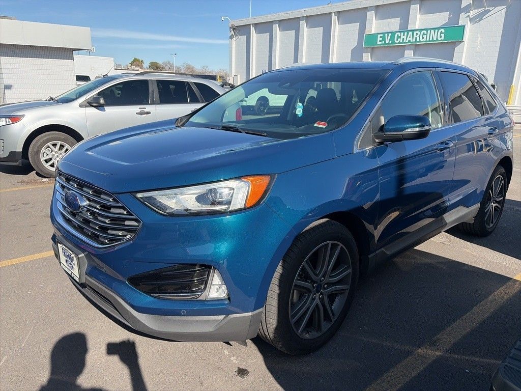 2020 Ford Edge Titanium