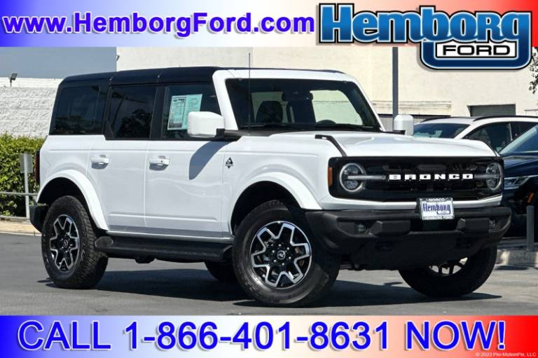 2025 Ford Bronco Outer Banks